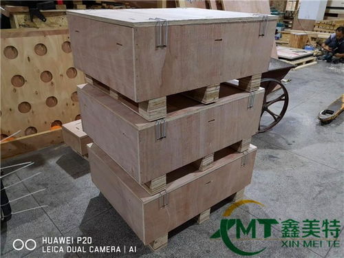 深圳东周出口包装优选 木质包装箱厂与纸箱的协同应用